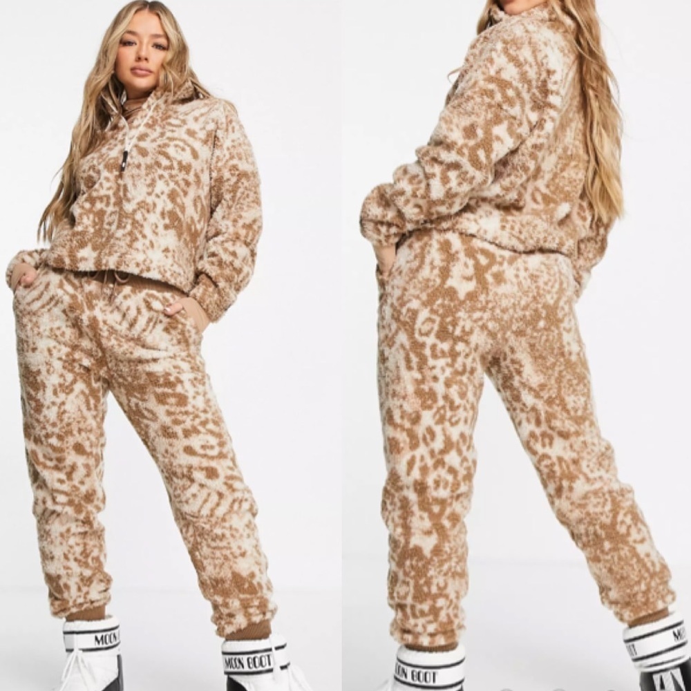 NWT ASOS 4505 Ski Polar Fleece Sweatpant